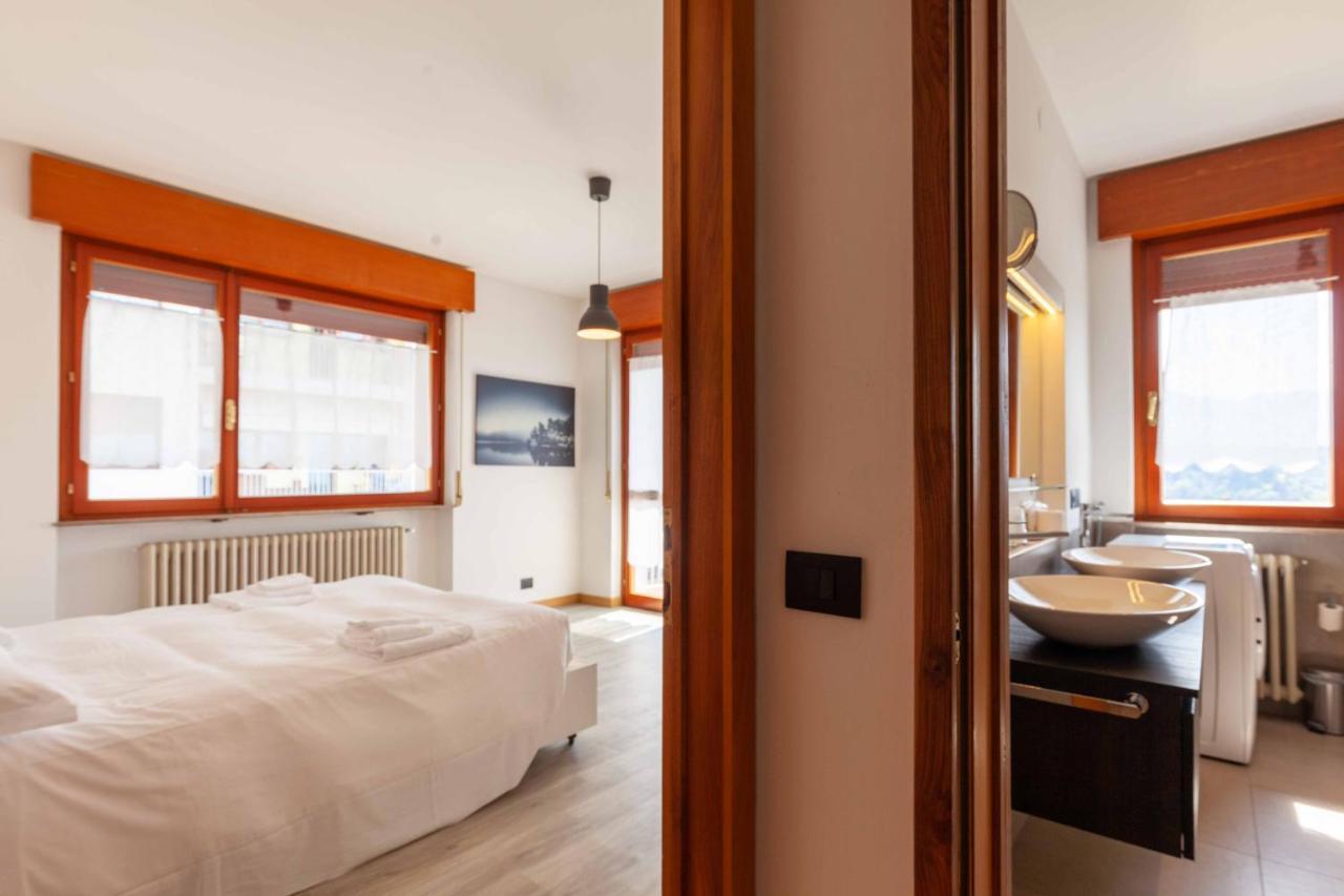 Apartamento Attico Panoramico In Centro - Civetta Belluno Exterior foto