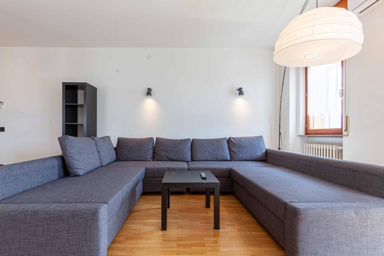 Apartamento Attico Panoramico In Centro - Civetta Belluno Exterior foto