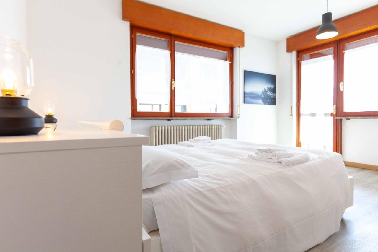Apartamento Attico Panoramico In Centro - Civetta Belluno Exterior foto